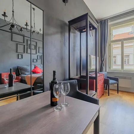 Cityzen By Rentez Apartman *