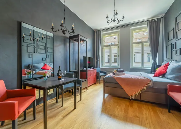 Cityzen By Rentez Apartment Prag